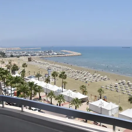 Kolonaki Seaview Ларнака