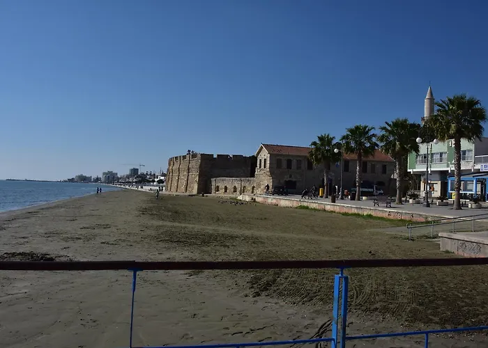 Kolonaki Seaview * Lárnaca