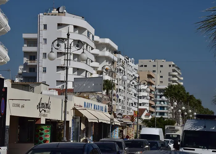 Kolonaki Seaview Lárnaca